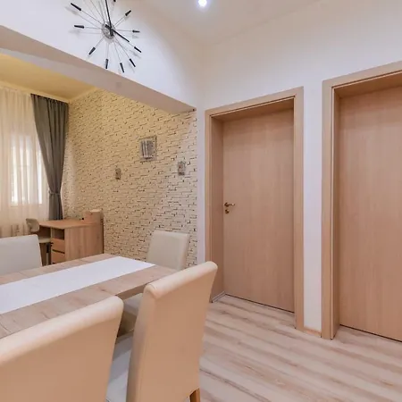 Dom Two Bedroom Central * 索菲亞
